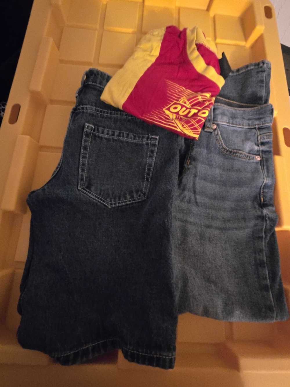 3 Pc Kids Colorblock Tee with Two Denim Bottoms - Pink, Yellow & Blue Colors